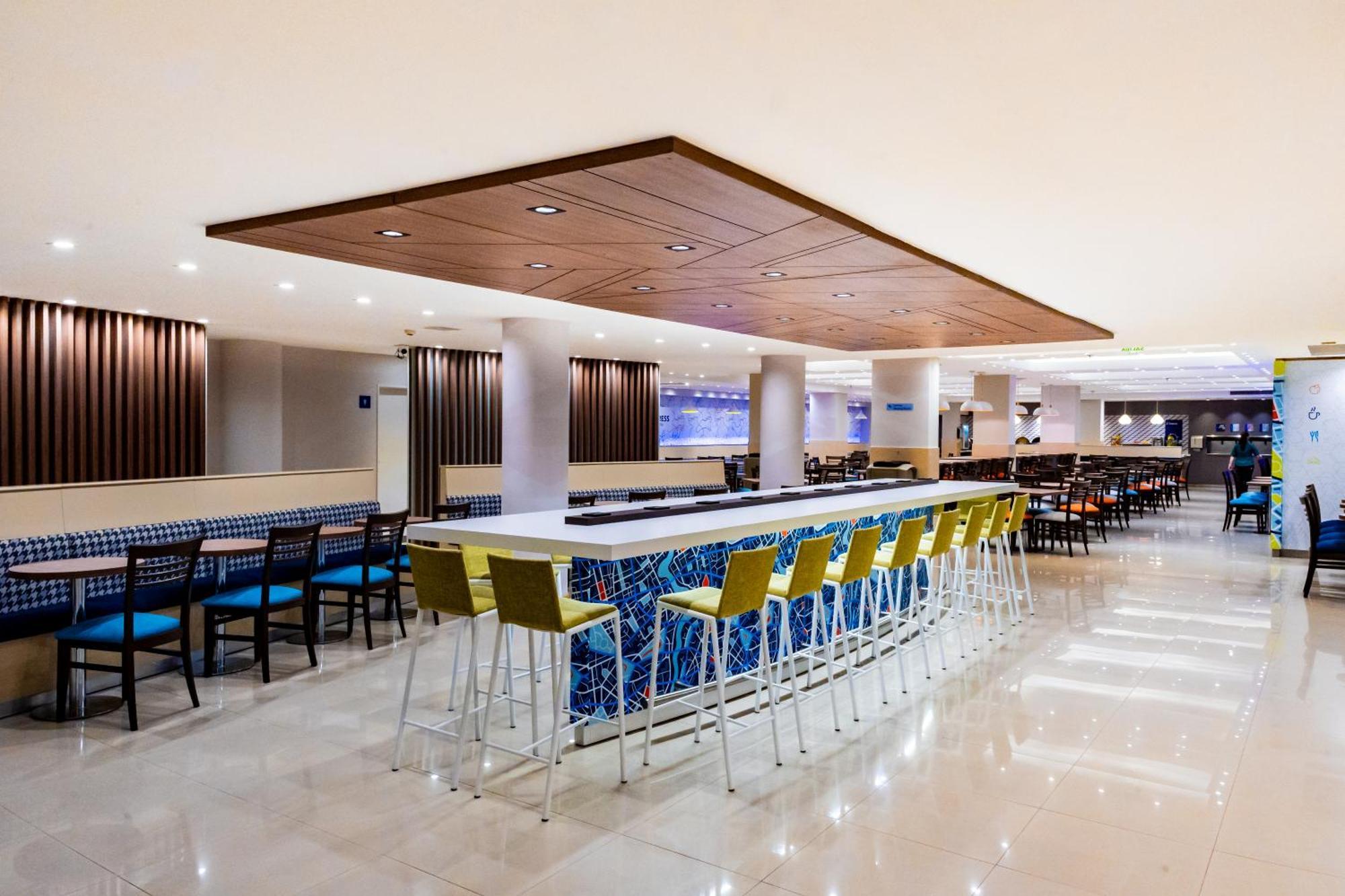 Holiday Inn Express Rosario By Ihg Exterior foto